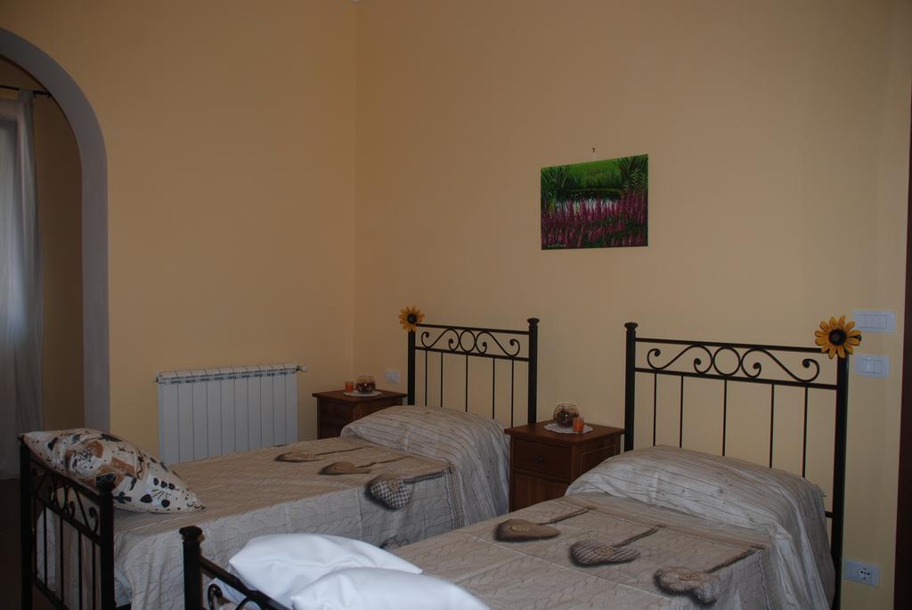Ernest'S Apartment Fiumicino Luaran gambar